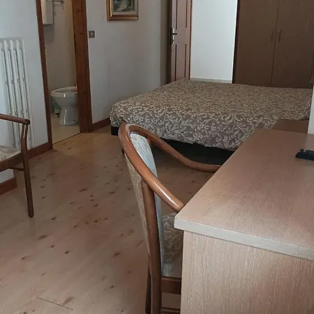 Affittacamere Ambassador In Bormio, Solo Senza Colazione 3*
