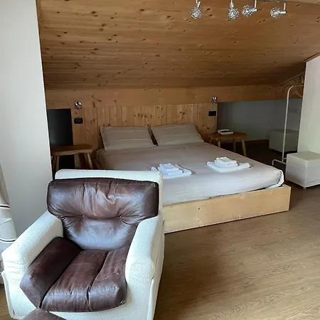 Affittacamere Ambassador In Bormio, Solo Senza Colazione 3*