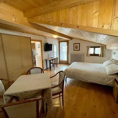 Maison d'hôtes Ambassador In Bormio, Solo Senza Colazione 3*